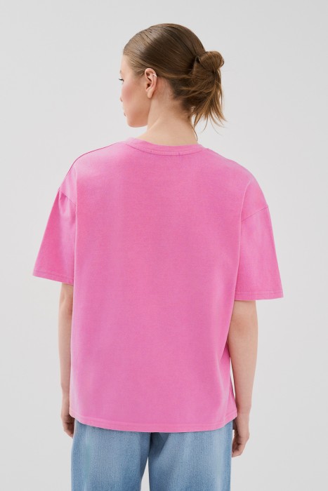 футболка оверсайз по цене 800 руб вид справа