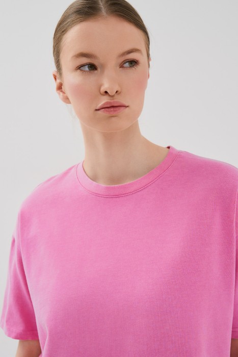 футболка оверсайз из россии вид сбоку