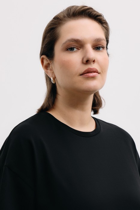 футболка оверсайз из россии вид сбоку