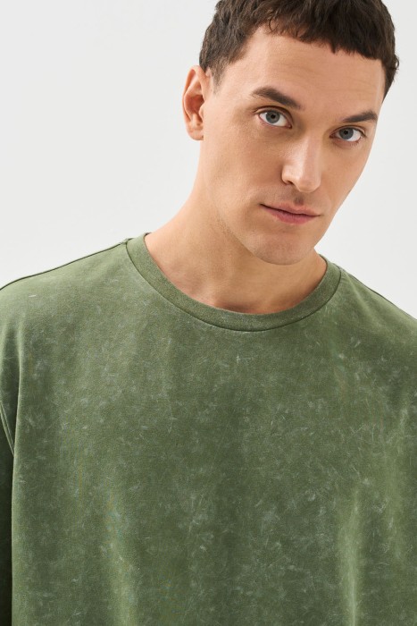 футболка оверсайз из россии вид сбоку