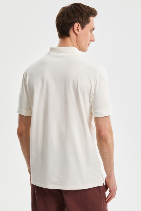 футболка-поло с принтом по цене 2040 руб вид справа