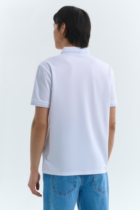 футболка-поло по цене 1210 руб вид справа