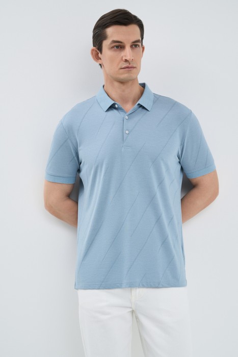 футболка-поло от бренда снежная королева вид слева