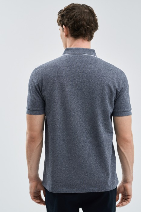 футболка-поло по цене 960 руб вид справа