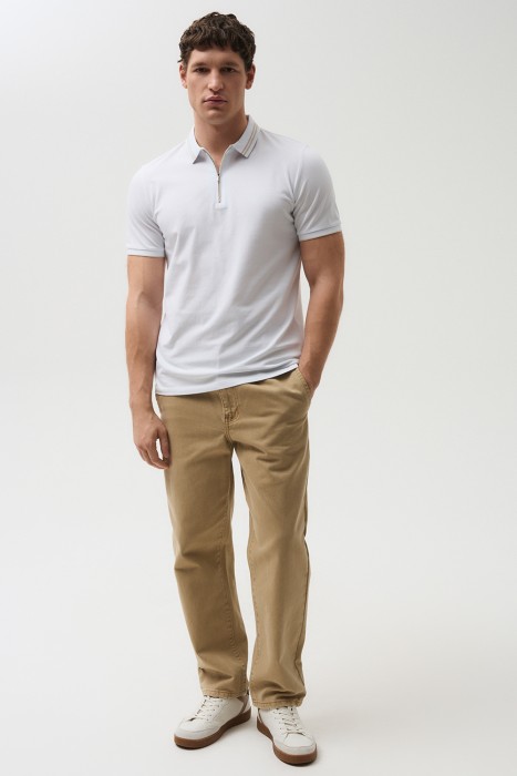 футболка-поло от бренда снежная королева вид слева