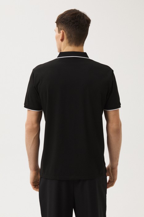 футболка-поло по цене 1870 руб вид справа