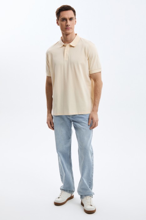 футболка-поло от бренда снежная королева вид слева