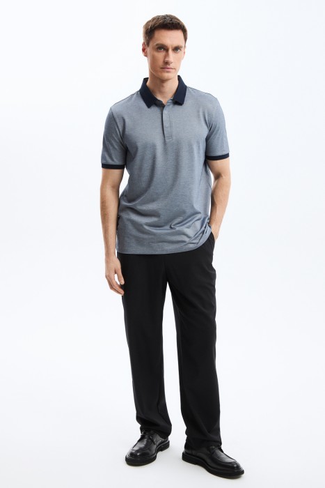 футболка-поло от бренда снежная королева вид слева