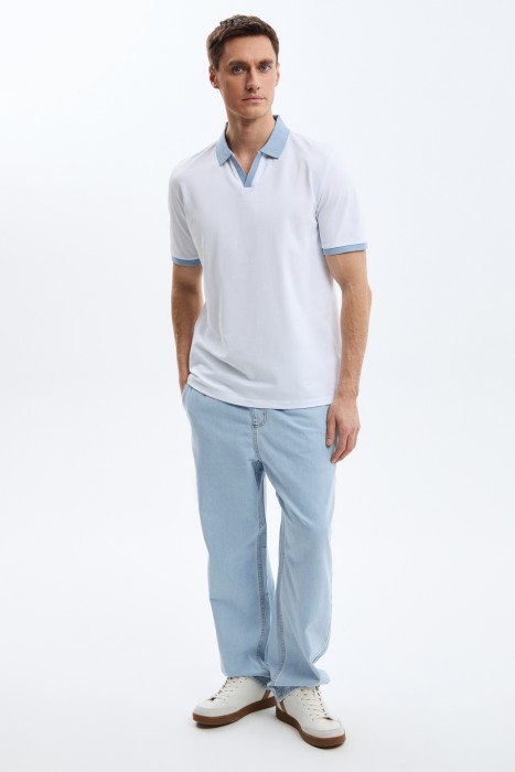 футболка-поло от бренда снежная королева вид слева