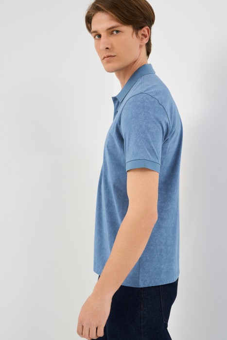 футболка-поло от бренда снежная королева вид слева