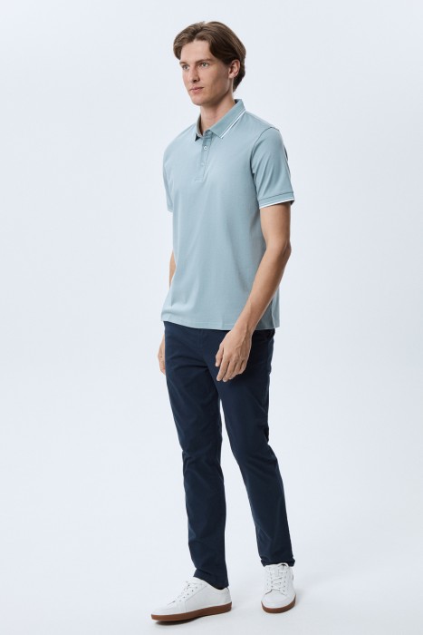 футболка-поло от бренда снежная королева вид слева