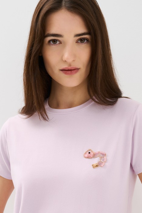 футболка с декором от бренда снежная королева вид слева