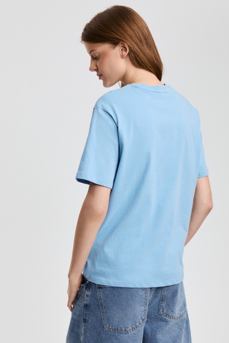 футболка с декором по цене 1670 руб вид справа