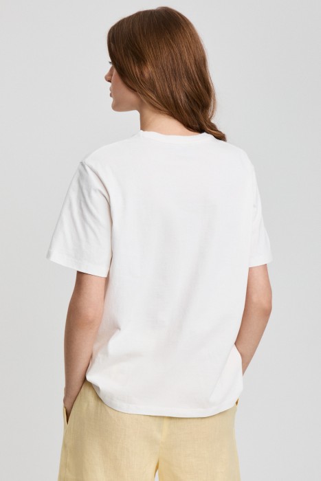 футболка с декором по цене 1670 руб вид справа