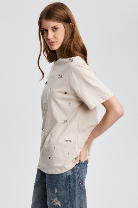 футболка с декором 805827003 фотография