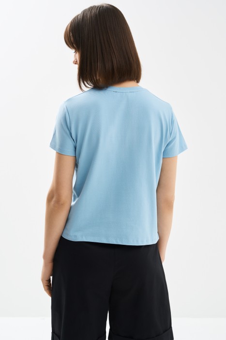 футболка с декором по цене 850 руб вид справа