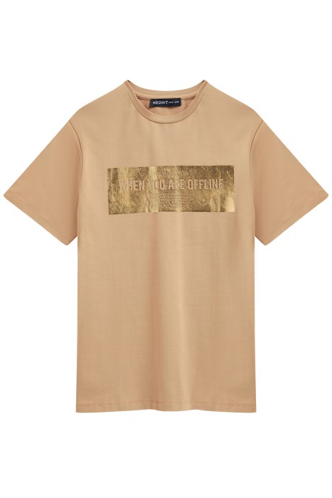 футболка с надписью из россии вид сбоку