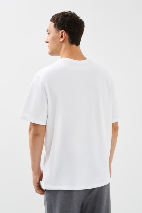 футболка с надписью по цене 630 руб вид справа