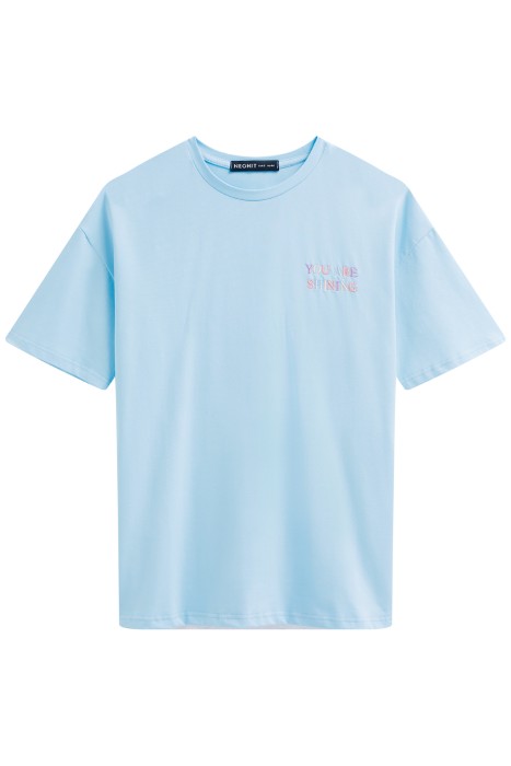 футболка с надписью из россии вид сбоку