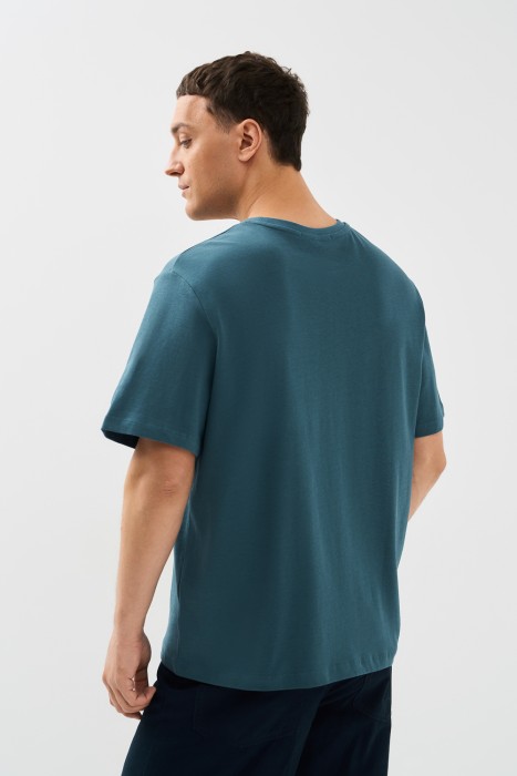 футболка с надписью по цене 630 руб вид справа