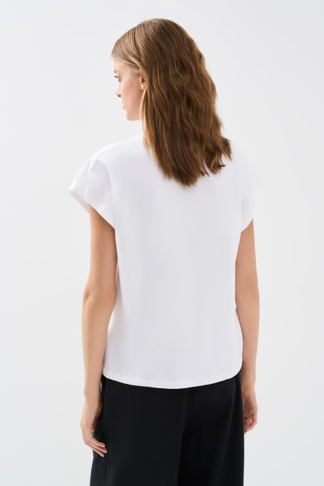 футболка с надписью по цене 800 руб вид справа