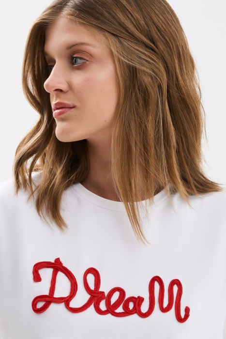 футболка с надписью из россии вид сбоку