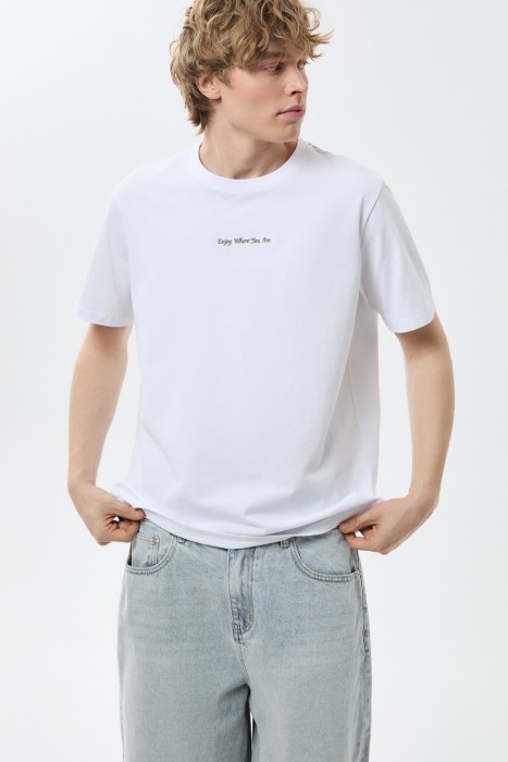 футболка с надписью 809043003 фотография