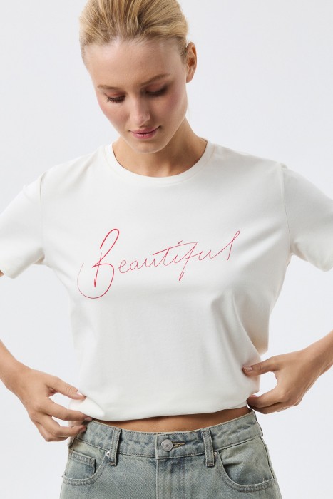 футболка с надписью из россии вид сбоку