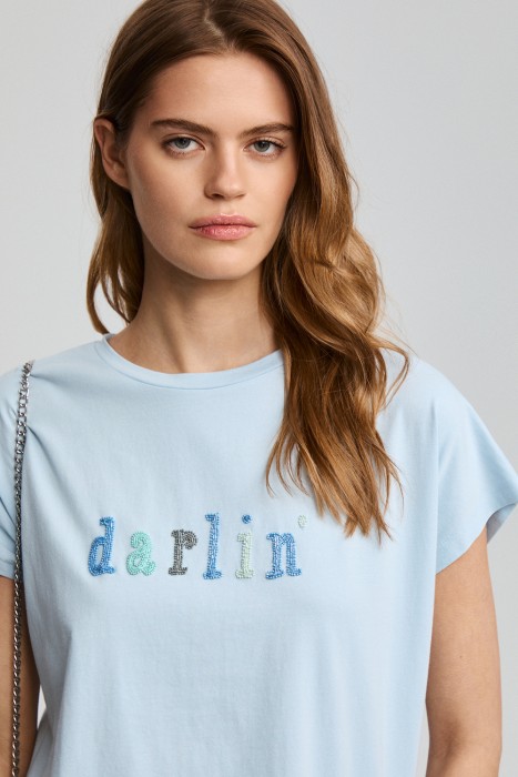 футболка с надписью из россии вид сбоку