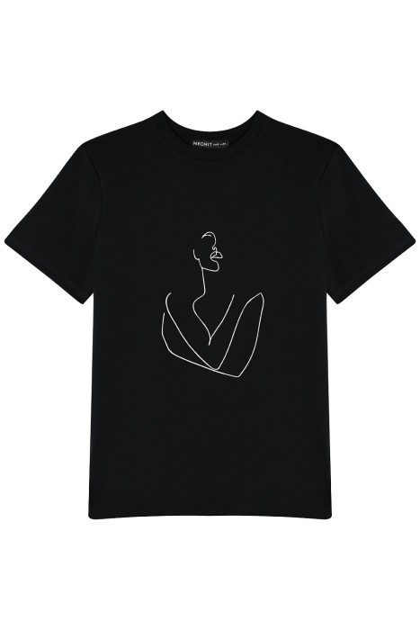 футболка с принтом из россии вид сбоку