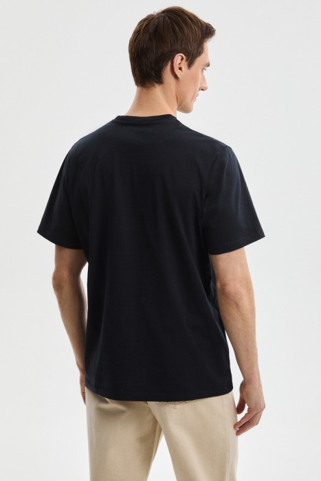 футболка с принтом по цене 1300 руб вид справа