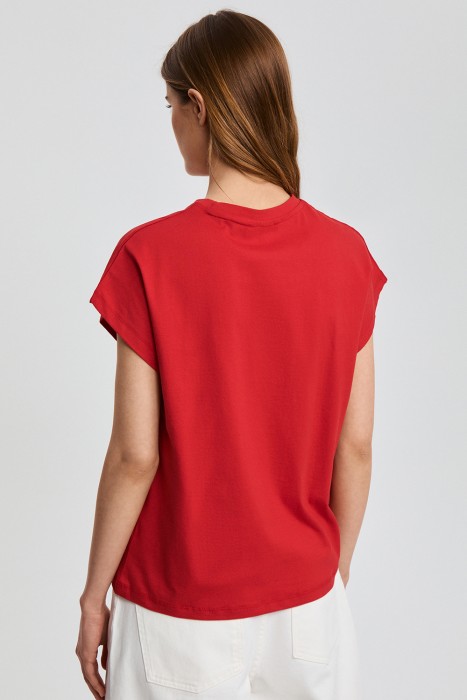 футболка с вышивкой по цене 1530 руб вид справа