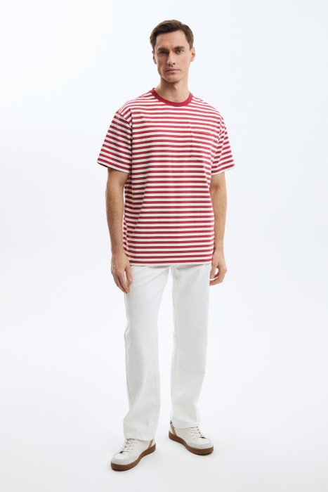 футболка в полоску от бренда снежная королева вид слева