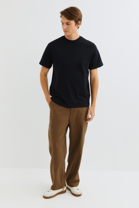 футболка от бренда снежная королева вид слева