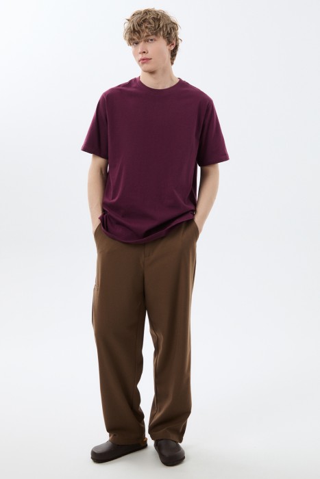 футболка от бренда снежная королева вид слева