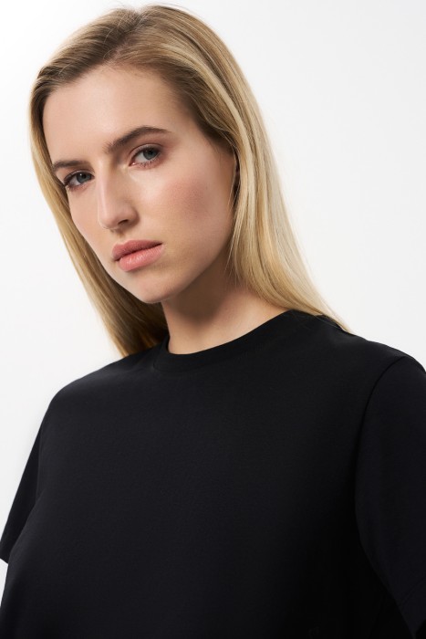 футболка из россии вид сбоку