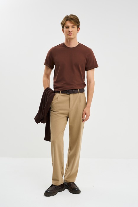 футболка от бренда снежная королева вид слева