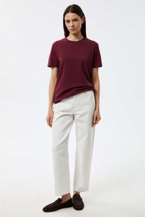 футболка от бренда снежная королева вид слева