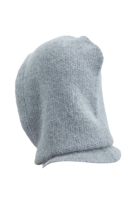 капор от бренда снежная королева вид слева