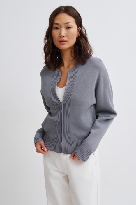 кардиган на молнии от бренда снежная королева вид слева