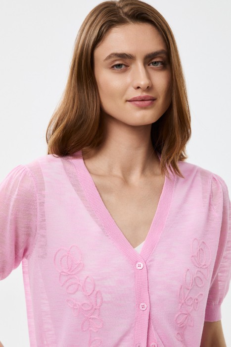 кардиган с вышивкой из россии вид сбоку