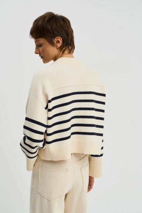 кардиган в полоску по цене 2190 руб вид справа