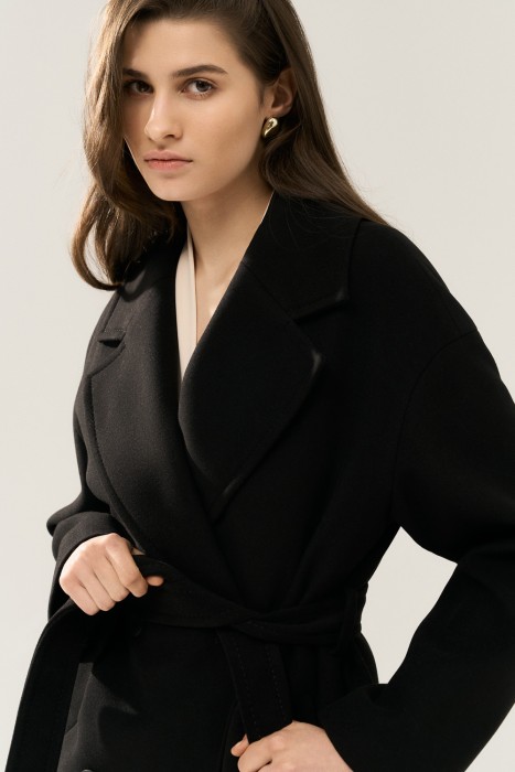 классическое двубортное пальто из россии вид сбоку