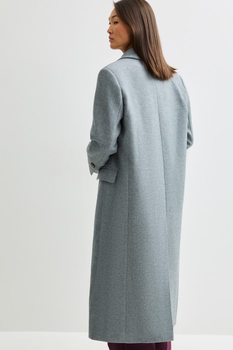 классическое пальто по цене 12080 руб вид справа