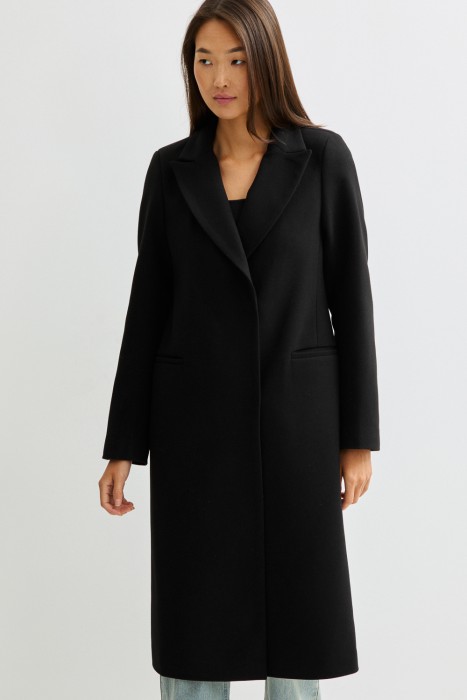 классическое пальто от бренда снежная королева вид слева