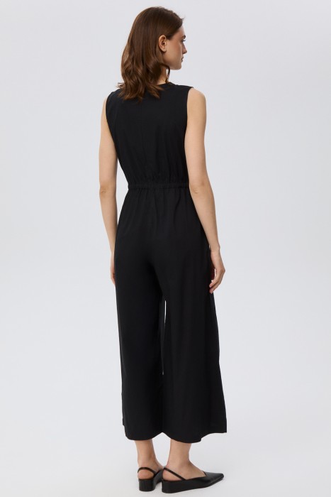 комбинезон из хлопка по цене 2680 руб вид справа