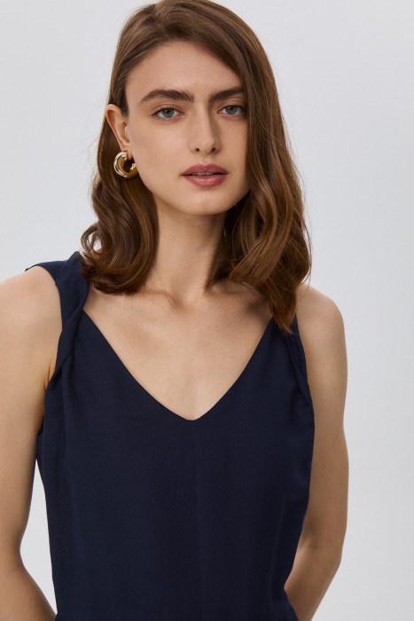 комбинезон из россии вид сбоку