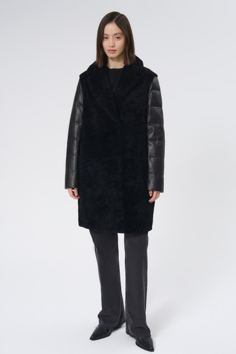 комбинированная шуба из овчины от бренда снежная королева вид слева