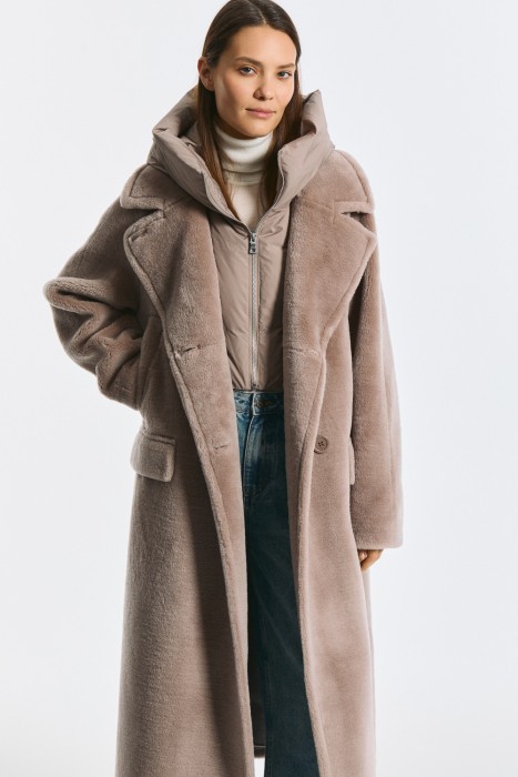 комбинированная шуба из шерсти из россии вид сбоку