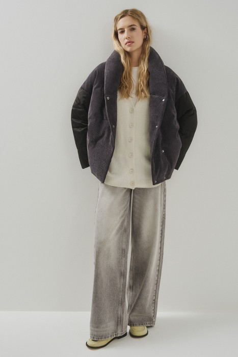 комбинированная зимняя куртка по цене 10430 руб вид справа